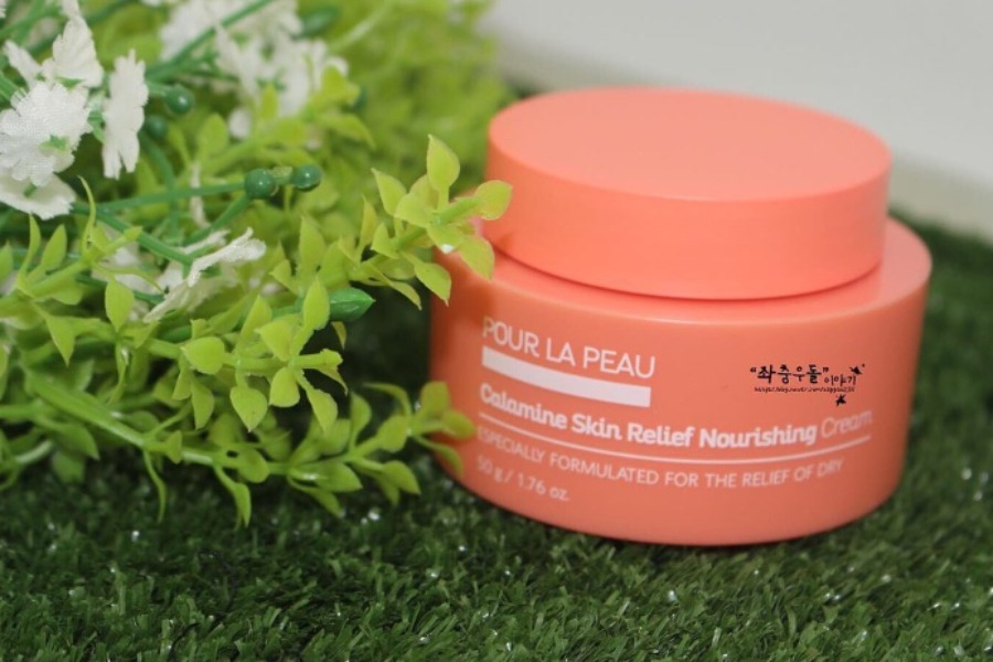 Kem dưỡng ẩm Pour La Peau Calamine Skin Relief Nourishing Cream 50g