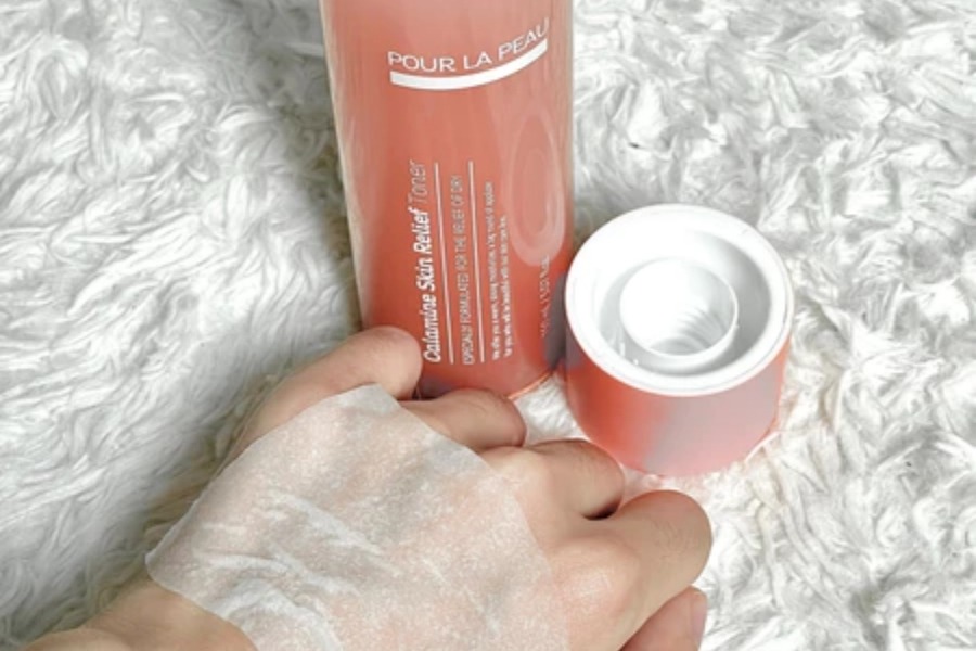 Bộ dưỡng ẩm nuôi dưỡng phục hồi da Pour La Peau Calamine Skin Relief 2 Items