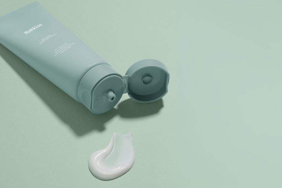 Kem dưỡng ẩm trà xanh Rokkiss Tea Tree Moisturizing Cream 100ml