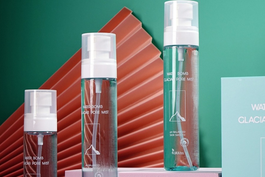 Xịt khoáng dưỡng ẩm Rokkiss Water Bomb Glaciar Pore Mist 100ml