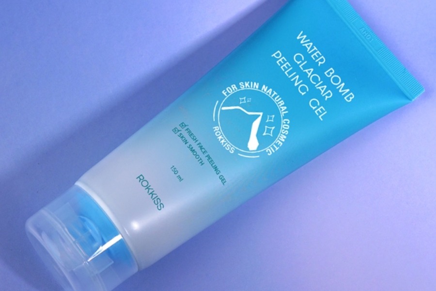 Tẩy da chết Rokkiss Water Bomb Glaciar Peeling Gel 150ml