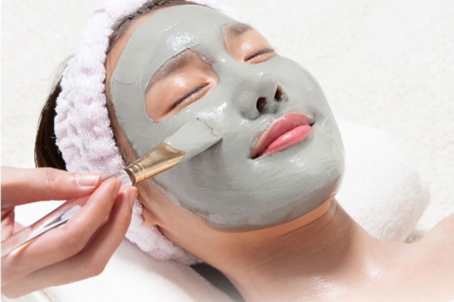 Mặt nạ giúp se khít lỗ chân lông Rokkiss Tightening Pore Clean Pack 150g