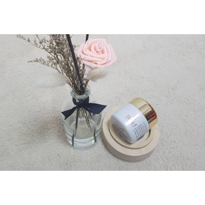 Kem dưỡng trắng da chống lão hóa Buricl Hydro Luminous Perfect Moisture Cream 50ml