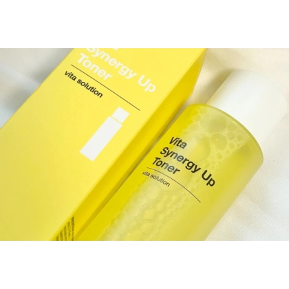 Bộ dưỡng trắng chứa vitamin C Pour La Peau Vita Synergy Up 3 items