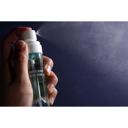 Xịt khoáng dưỡng ẩm Rokkiss Water Bomb Glaciar Pore Mist 100ml